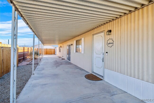 5642 Rocky Rd in Bullhead City, AZ - Building Photo - Building Photo