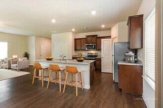 150 Innis Brk Cir in Cartersville, GA - Building Photo - Building Photo