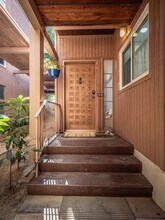 2600 Torrey Pines Rd in San Diego, CA - Building Photo - Building Photo