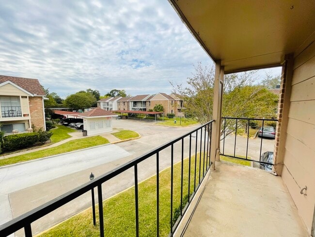 property at 2800 Jeanetta St