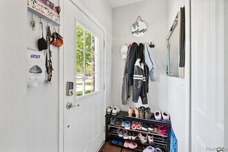 5662 Arbor Chase Dr in Ann Arbor, MI - Building Photo - Building Photo