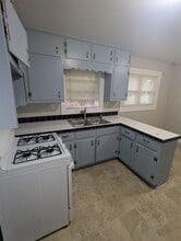 333-335 Hillcrest Ave in Decatur, GA - Building Photo - Building Photo