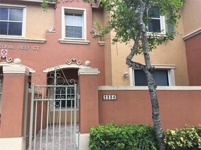 2234 Coral Reef Ct in Fort Lauderdale, FL - Building Photo - Building Photo