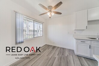 9260 Palm St in Bellflower, CA - Building Photo - Building Photo