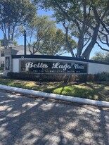 728 Executive Center Dr in West Palm Beach, FL - Building Photo