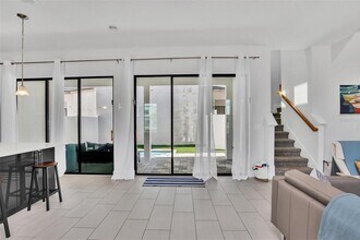 407 Villa Domani Ct in Davenport, FL - Building Photo - Building Photo