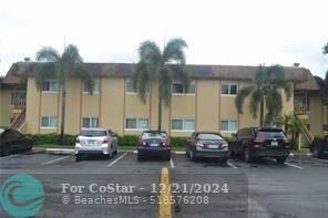 2436 NW 39th Wy in Lauderdale Lakes, FL - Building Photo