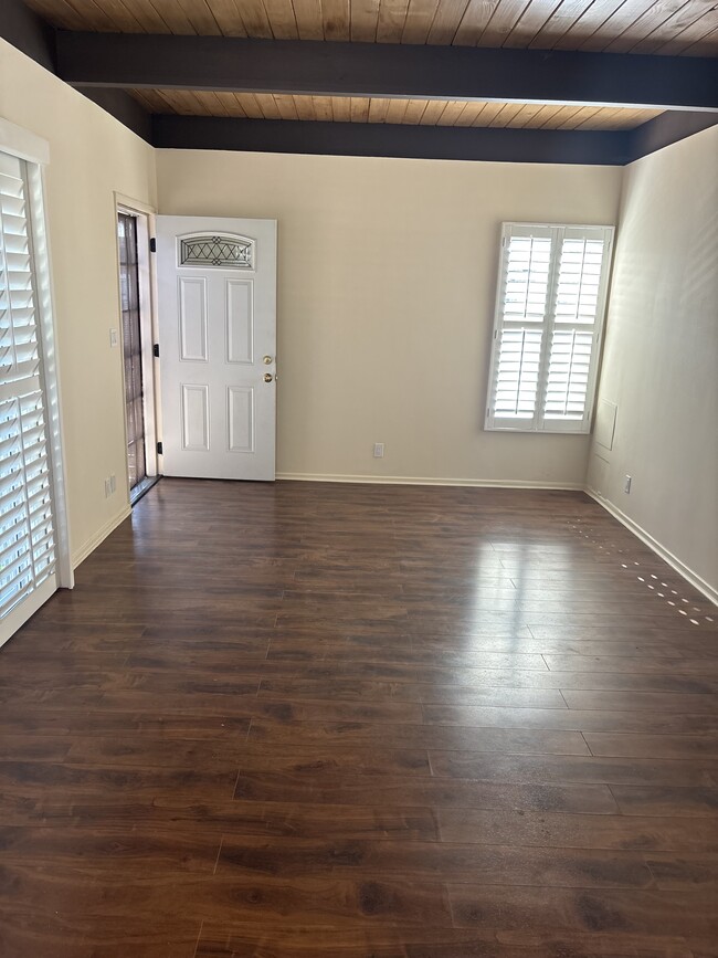 16413 S Dalton Ave, Unit C