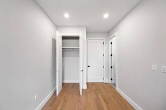 62-15 Catalpa Ave-Unit -1 in Queens, NY - Building Photo - Building Photo