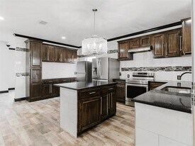 1733 Elm St in Anna, TX - Building Photo