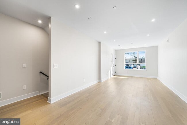 315 W Berks St-Unit -1 in Philadelphia, PA - Building Photo - Building Photo