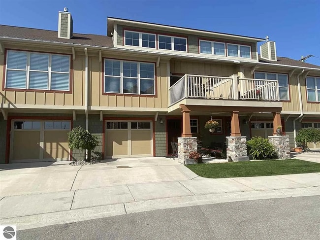 property at 13802 S W Bay Shore Dr