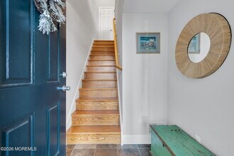 23 E Mnr Sq in Highlands, NJ - Building Photo - Building Photo