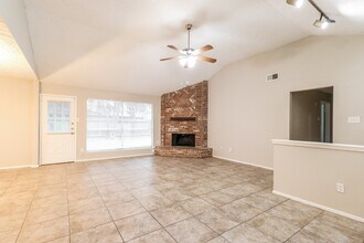 3435 Cheaney Dr in Houston, TX - Building Photo - Building Photo