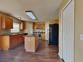 31518 Earn Dr in Wesley Chapel, FL - Building Photo - Building Photo