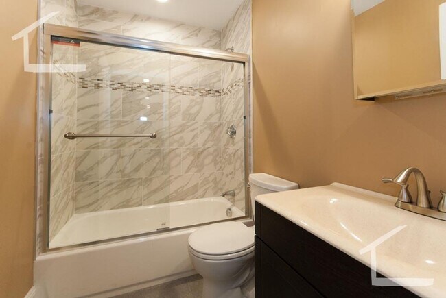 6-8 Lothian Rd in Boston, MA - Building Photo - Building Photo