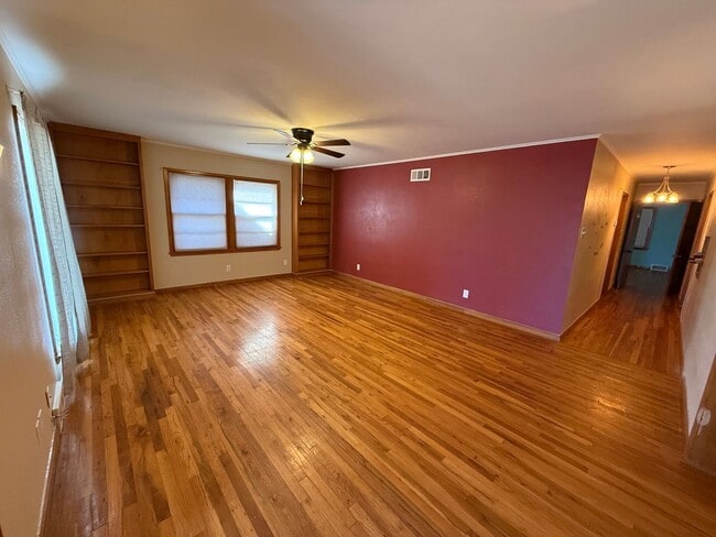 1212 Gidding St in Clovis, NM - Building Photo - Building Photo