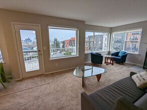 3420 Burke Ave N in Seattle, WA - Building Photo - Building Photo