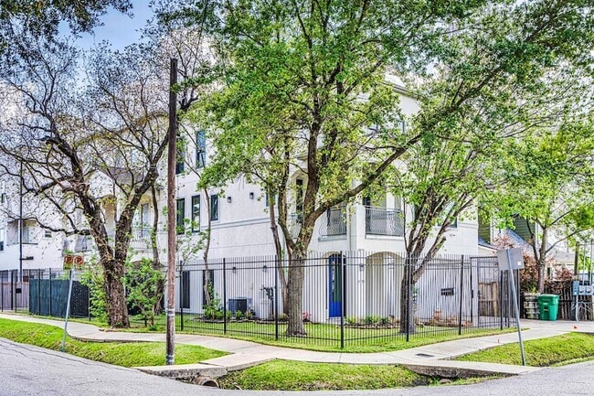 property at 4701 Inker St