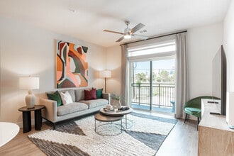 Broadstone EADO in Houston, TX - Foto de edificio - Interior Photo