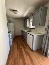 220 4th Ave NW in Puyallup, WA - Building Photo - Building Photo