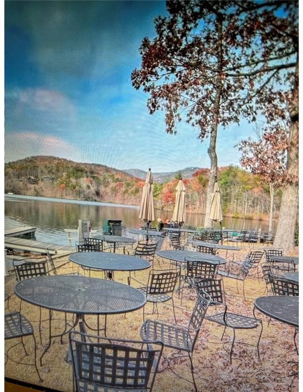 135 Wolfscratch Dr in Big Canoe, GA - Building Photo - Building Photo