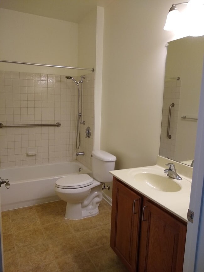 130 Carlisle St, Unit 1st Floor Handicap Access in Gettysburg, PA - Foto de edificio - Building Photo