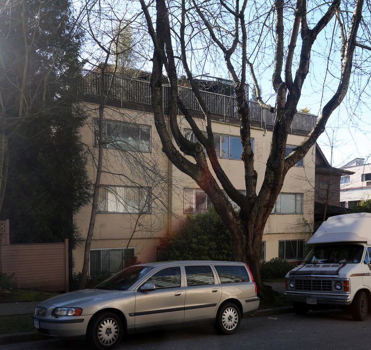 Aldon Apartments in Vancouver, BC - Building Photo