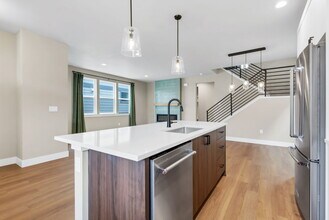 10285 Detroit St in Thornton, CO - Building Photo - Building Photo