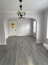 3300 N Long Ave in Chicago, IL - Building Photo - Building Photo