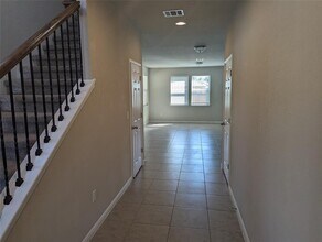 525 Betty Ann Wy in Andice, TX - Building Photo - Building Photo