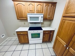 325 Franklin Terrace in Lebanon, TN - Building Photo - Building Photo