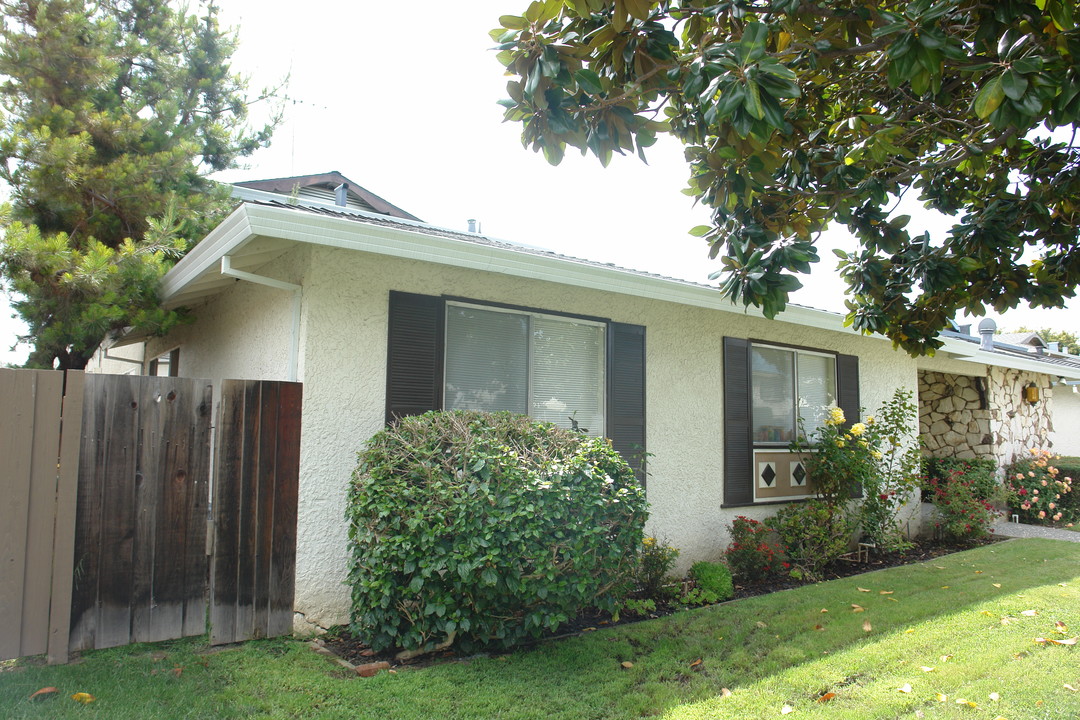 400 Richfield in San Jose, CA - Foto de edificio