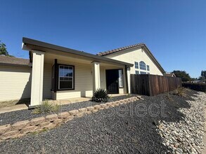 9108 Bristol Plaza Way in Elk Grove, CA - Building Photo - Building Photo