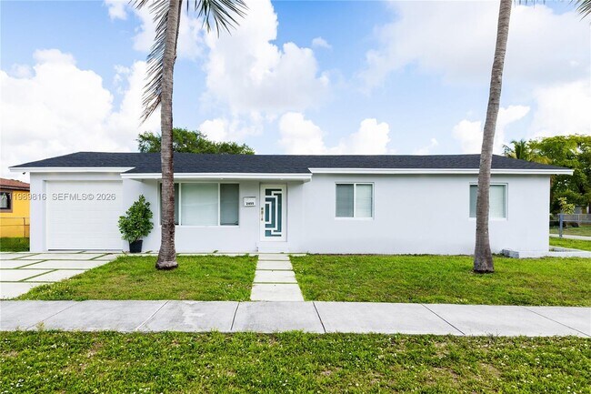 2455 Wiley Ct in Hollywood, FL - Building Photo - Building Photo