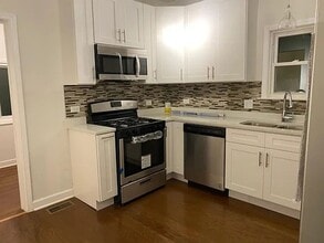 1034 Lathrop Ave in Forest Park, IL - Building Photo - Building Photo