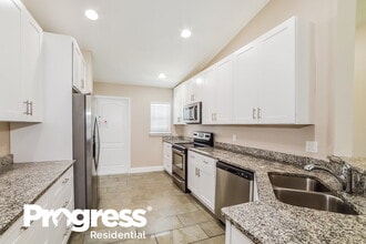463 Britten Dr in Kissimmee, FL - Building Photo - Building Photo