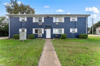 200 Pullman Ave, Unit 1 in Portsmouth, VA - Building Photo - Building Photo