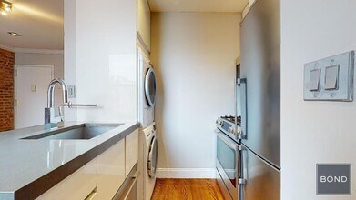 234 Mott St in New York, NY - Building Photo - Building Photo