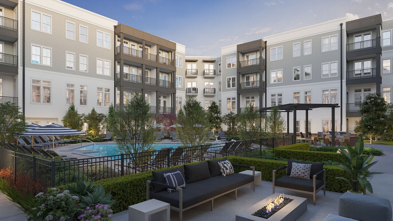 Solis Birkdale in Huntersville, NC - Building Photo