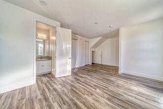 2183 Kenrick Ln in Chico, CA - Building Photo - Building Photo