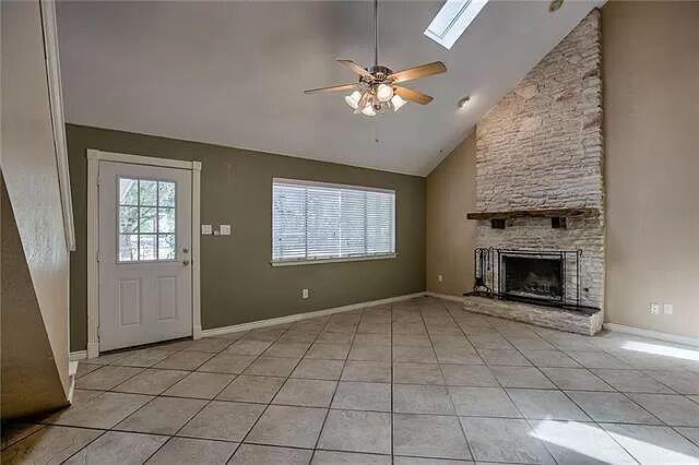 7801 Coldstream Dr in Austin, TX - Foto de edificio