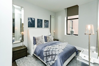 The James - Active Senior Residences in Ferndale, MI - Building Photo - Interior Photo