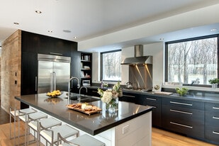 46479 Old Mail Rd in Meaford, ON - Building Photo