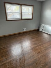 3619 10th Ave, Unit 3621 10th Ave Racine Lower Unit in Racine, WI - Building Photo - Building Photo