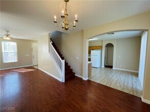 2636 Living Rock Ave in Las Vegas, NV - Building Photo - Building Photo