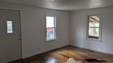 5006 New Chapel Rd in Jeffersonville, IN - Building Photo - Building Photo