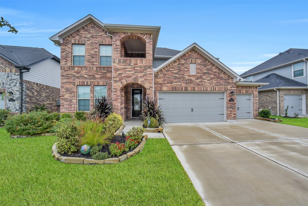 31618 Donoso Dr in Fulshear, TX - Building Photo