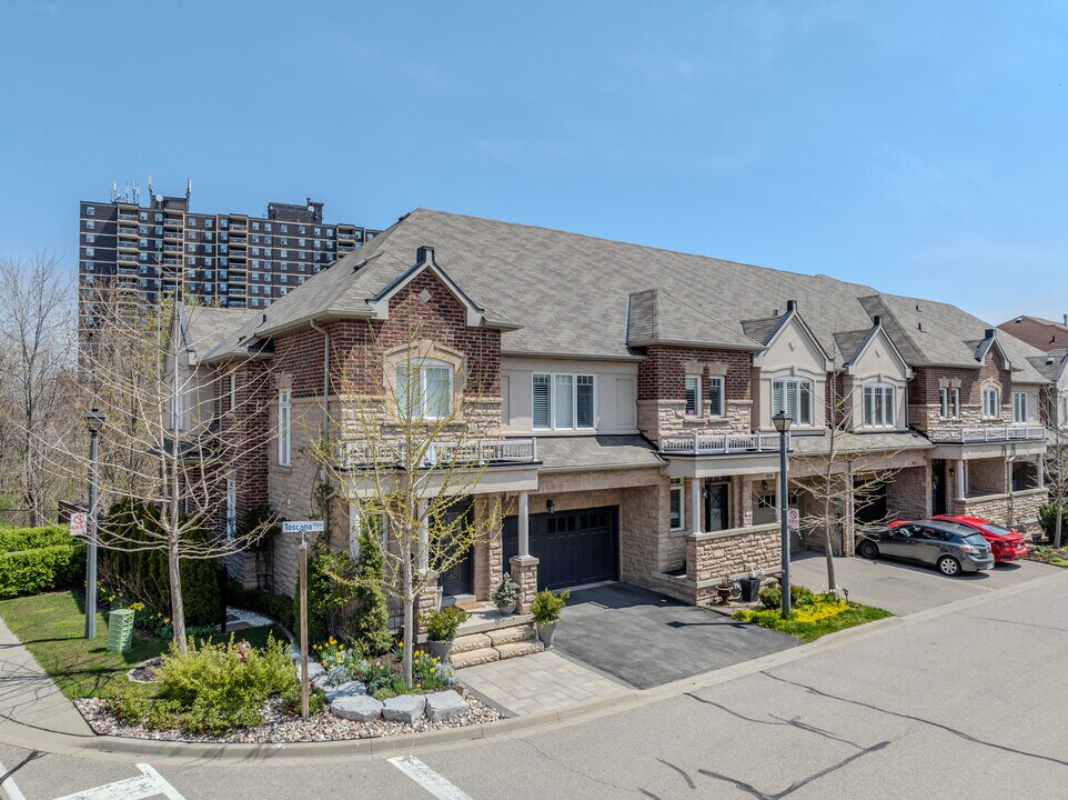 952 Toscana Pl in Mississauga, ON - Building Photo