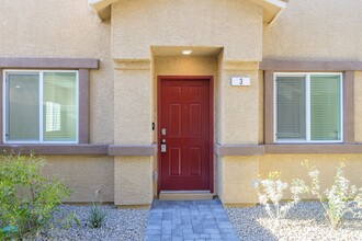 7935 Aurora Sky St in North Las Vegas, NV - Building Photo - Building Photo